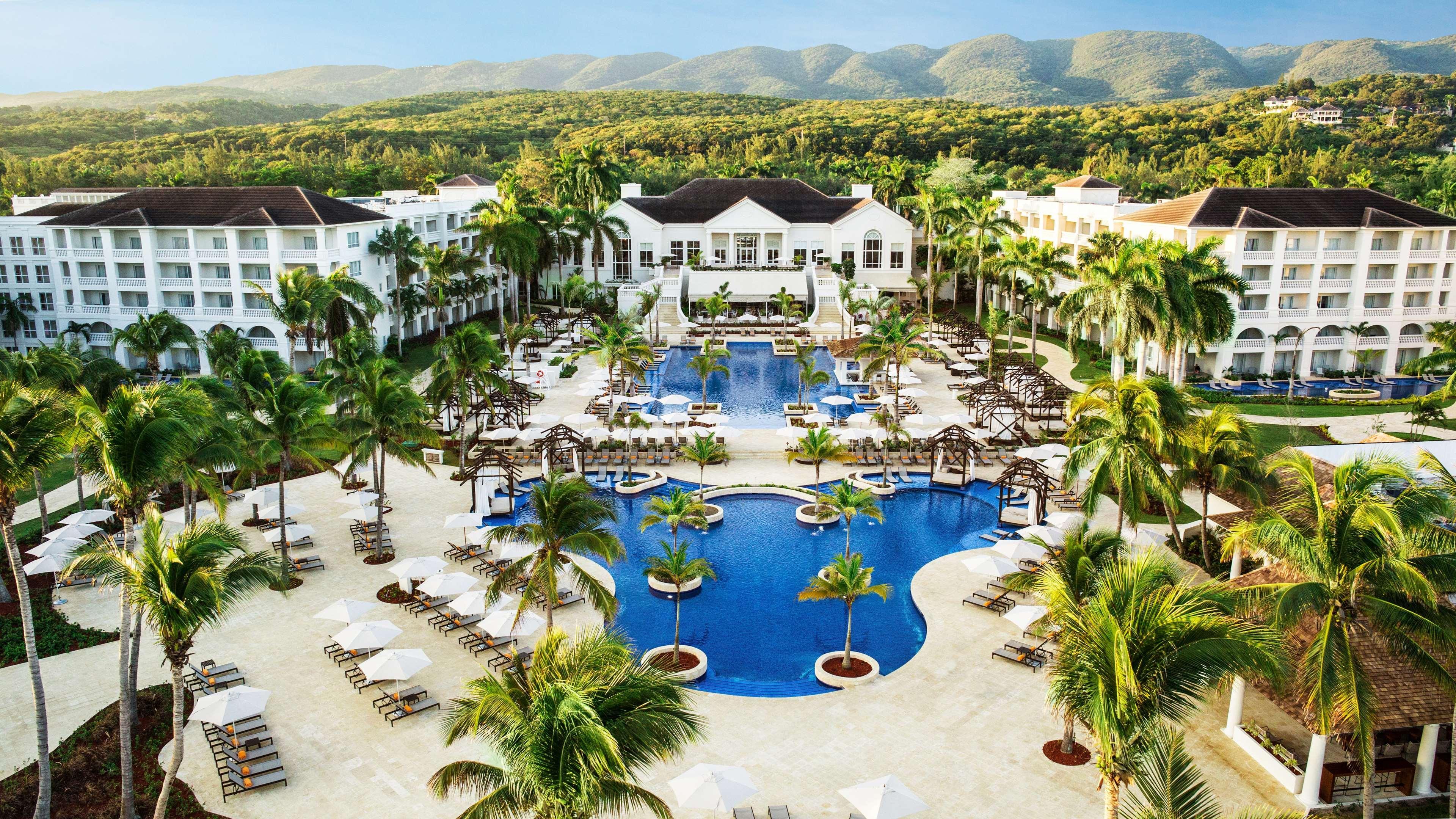 Hyatt Ziva Rose Hall Montego Bay Exterior photo