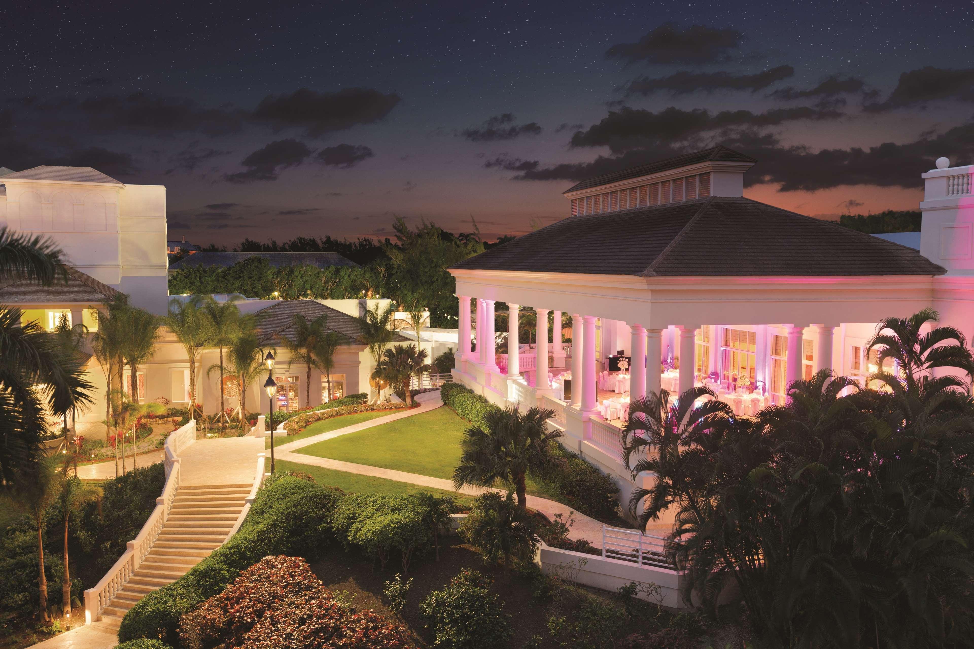 Hyatt Ziva Rose Hall Montego Bay Exterior photo